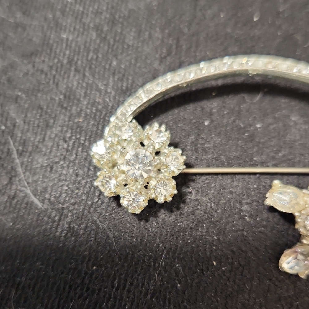 Vintage Silver Crystal Brooch - Picture 5 of 5